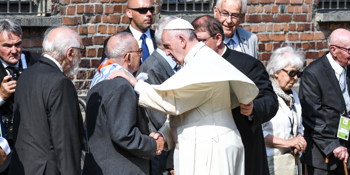 Papież Franciszek w obozie Auschwitz-Birkenau