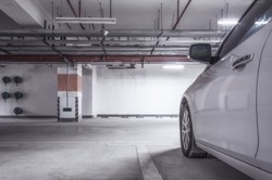 Zmiana opodatkowania garaży weszła w życie. Ile zapłacą właściciele nieruchomości?