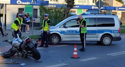 Groźny wypadek w Radomiu. Motocyklista trafił do szpitala