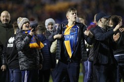 Kibice Shrewsbury na meczu z Liverpoolem przyjdą ze... szwedzkimi flagami