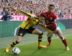 Poszkodowanego w zamachu bombowym piłkarza Borussii czeka dłuższa przerwa