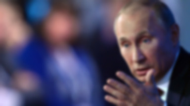 Putin integruje Rosję stawiając na patriotyzm
