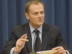 Zamieszanie w GROM-ie zainteresowało Tuska