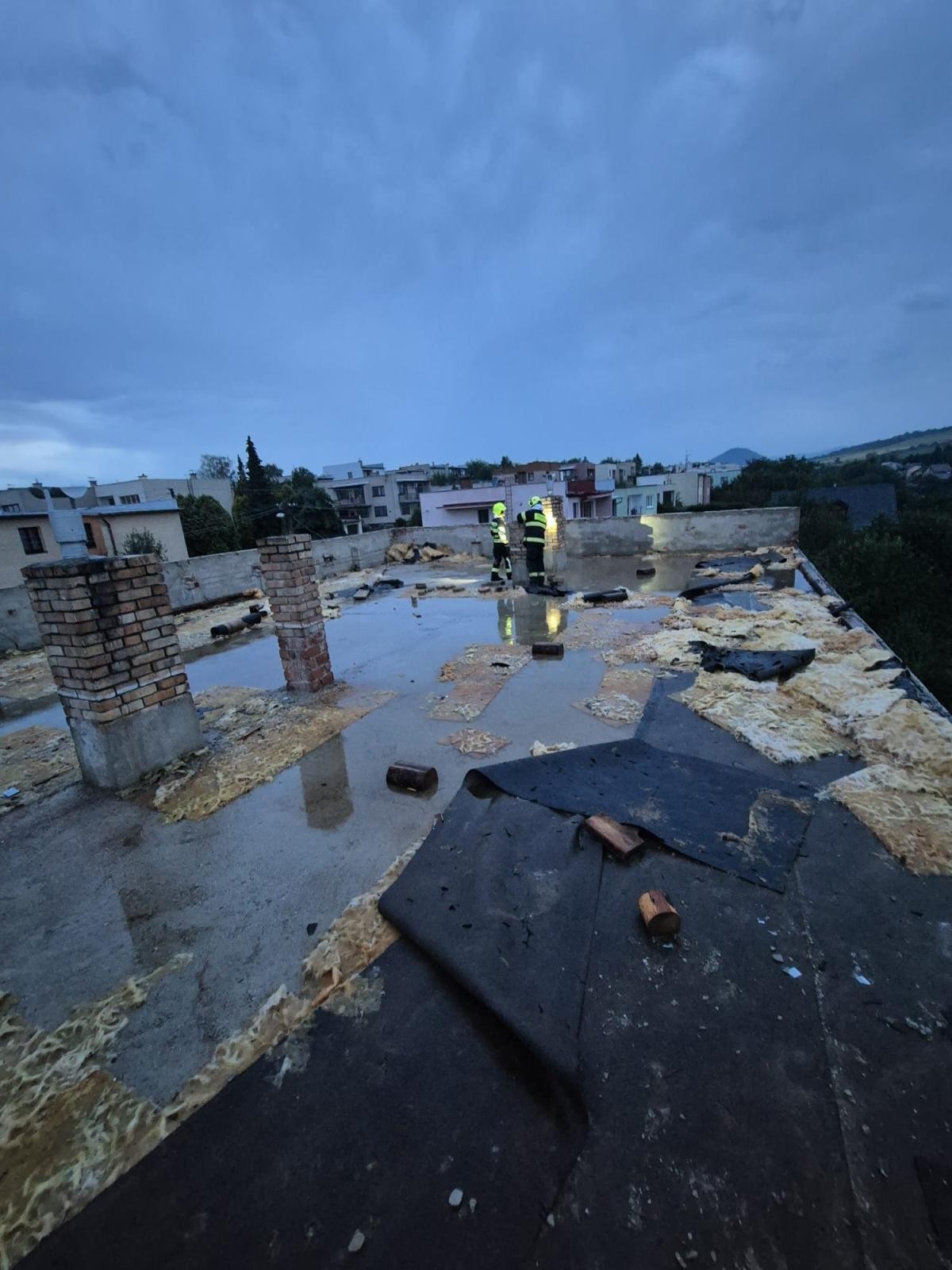 Mesto Prešov pokračuje v odstraňovaní škôd po búrke. 