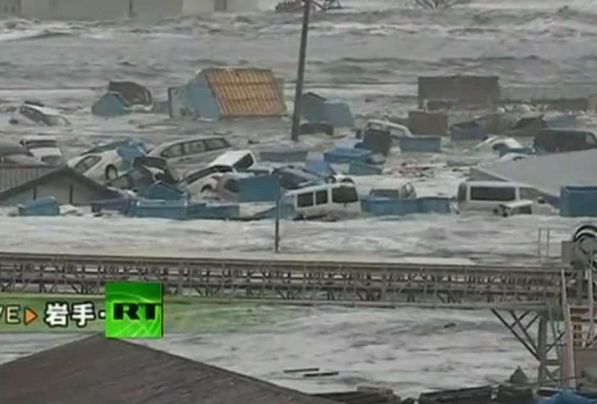 Nowe przerażające filmy z tsunami w Japonii. Wideo