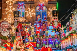 Niesamowite zdjęcia dekoracji świątecznych z nowojorskich ulic