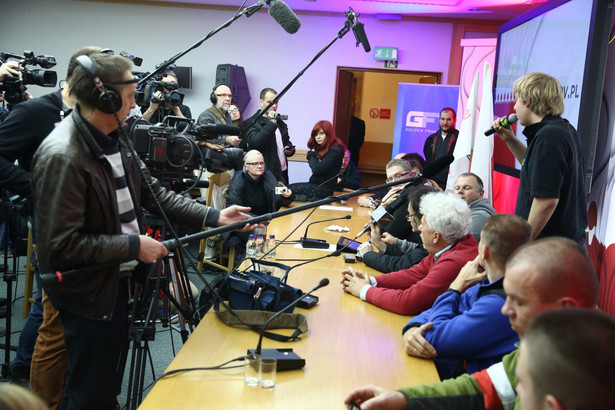 Twój Ruch: Za chuligańskie wybryki w PKW winę ponosi Miller i Kaczyński