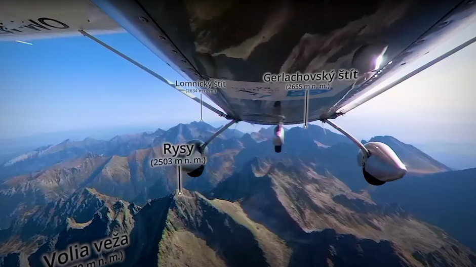 Film 360° z przelotu samolotem nad Tatrami