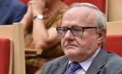 Były sędzia TK o słowach Ziobry: To jest kompromitujące dla Polski