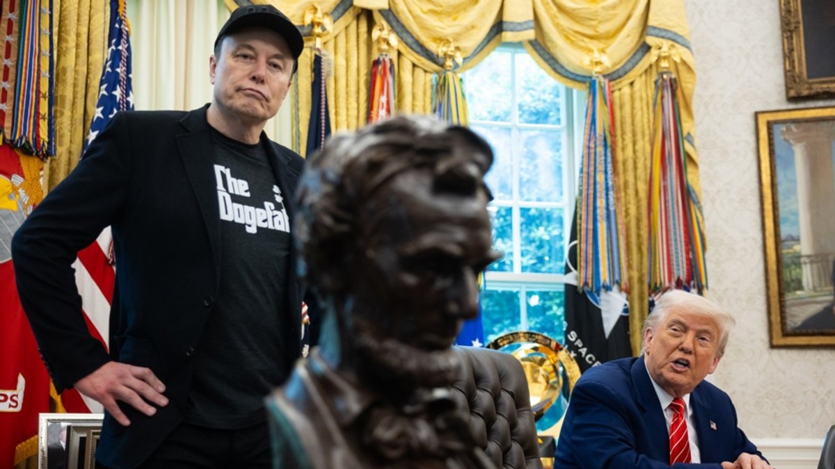 Ilon Mask i Donald Tramp 