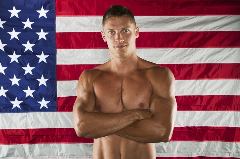 Desetobojac Trej Hardi: