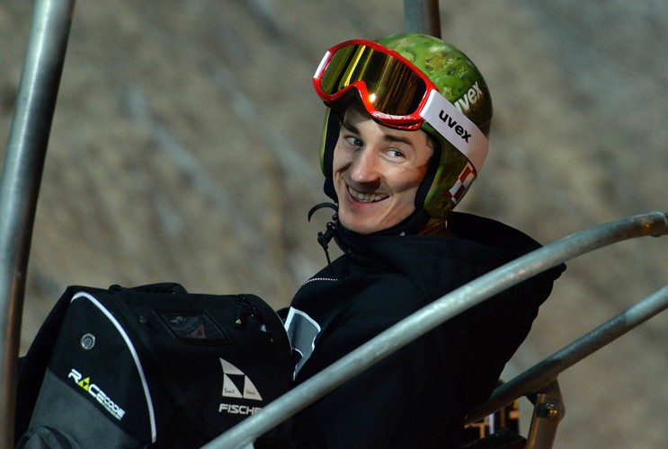 Efektowny kask Kamila Stocha