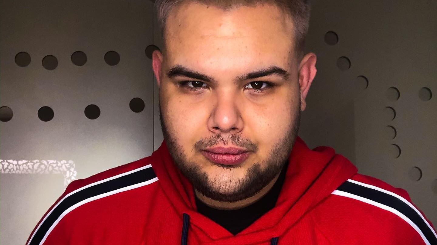 Kaderník a vlasový stylista celebrít Jakub Zábranský.