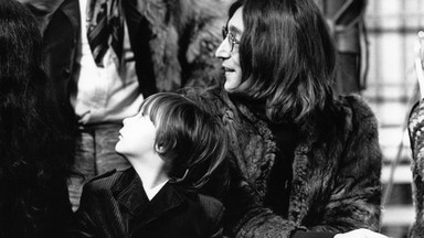 Szczere wyznanie syna Johna Lennona. "Ojciec zostawił mnie i matkę. Ciągle płakałem i pytałem, gdzie on jest"