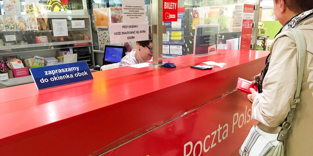 Poczta Polska wypłaci premie świąteczne w dwóch ratach