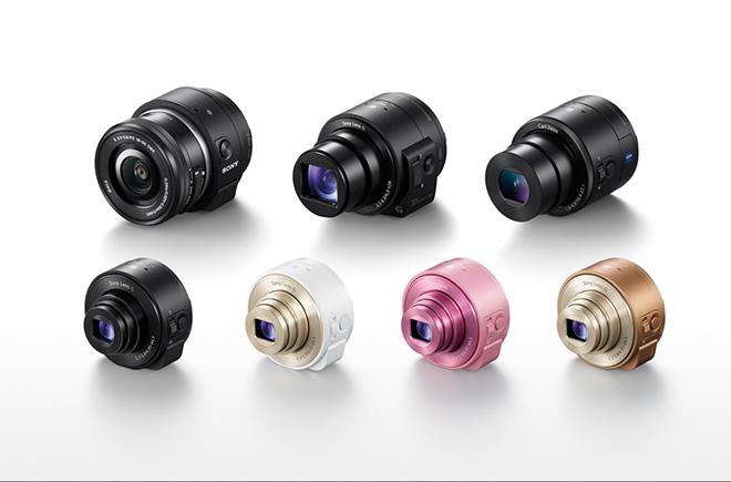 Model QX10 będzie teraz dostępny w dwóch nowych wersjach kolorystycznych: różowej i w kolorze miedzi. fot. Sony. 