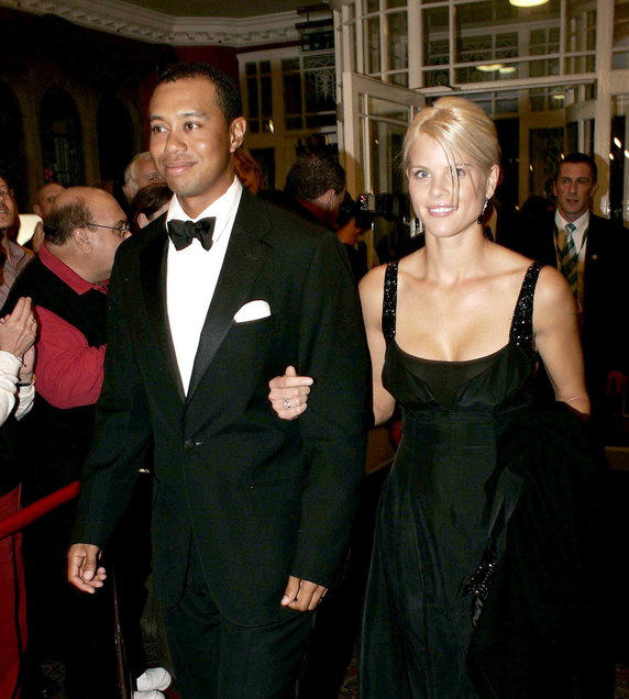 Romanse, którymi żyła opinia publiczna: Tiger Woods (na zdjęciu z żoną Elin Nordegren)