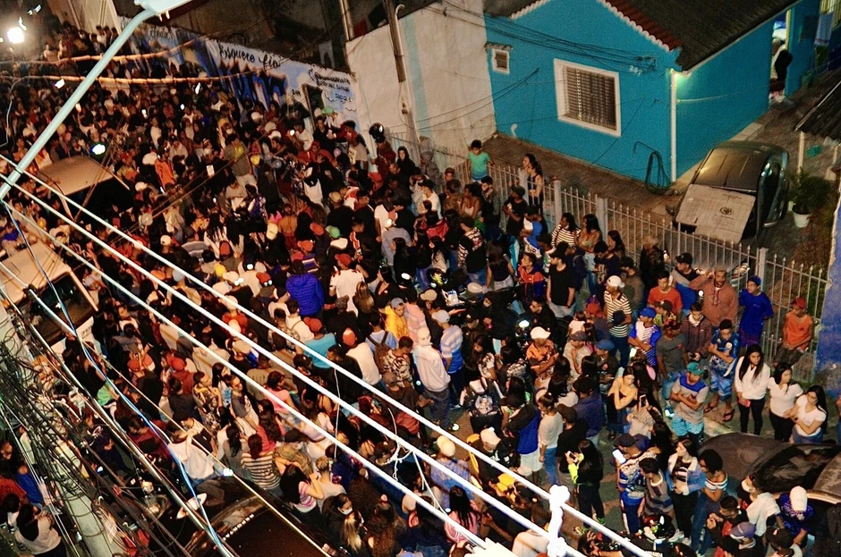 Fanovi odaju poštu preminulom pevaču u Sao Paulu