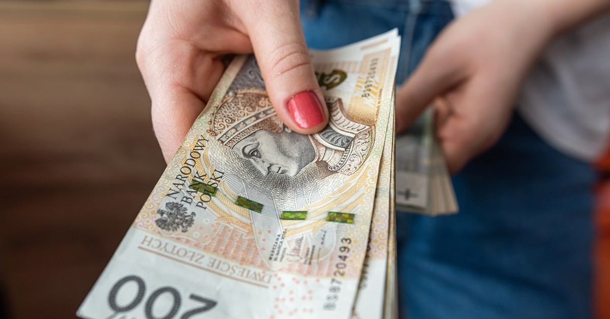 Minimalna krajowa 2026. Tyle naprawdę zarabiają Polacy na tle Europy