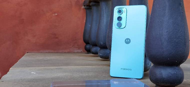 Motorola Edge 30 - test smartfonu z nowym Snapdragonem 778G Plus i ekranem AMOLED 144 Hz  