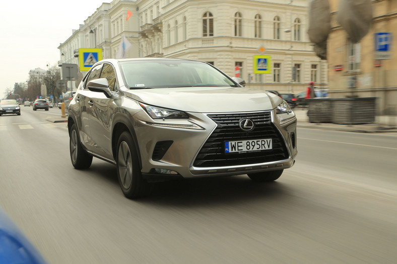 Lexus NX 300 AWD - mocny i komfortowy