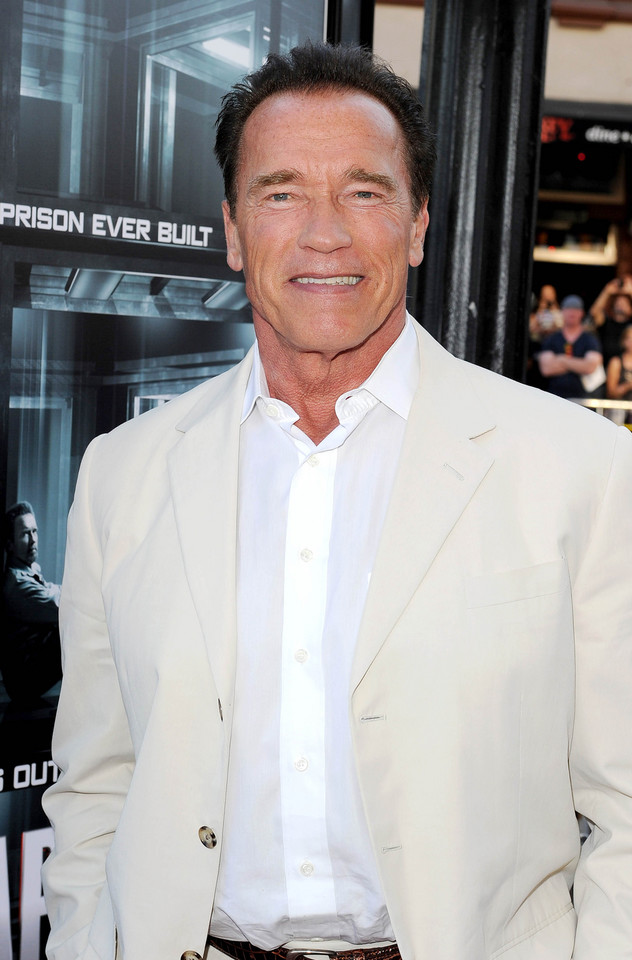 Arnold Schwarzenegger - IQ 135
