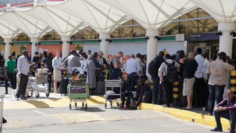 File image of travellers at JKIA