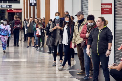 "To będzie rzeź najemców" – komentuje konsekwencje częściowego otwarcia galerii handlowych prezes 4F