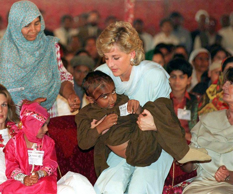 Księżna Diana w pakistańskim szpitalu, 1996 r.