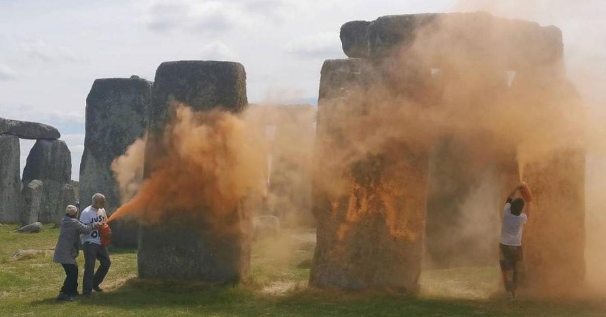  Zamach grupy Just Stop Oil na Stonehenge nie był udany