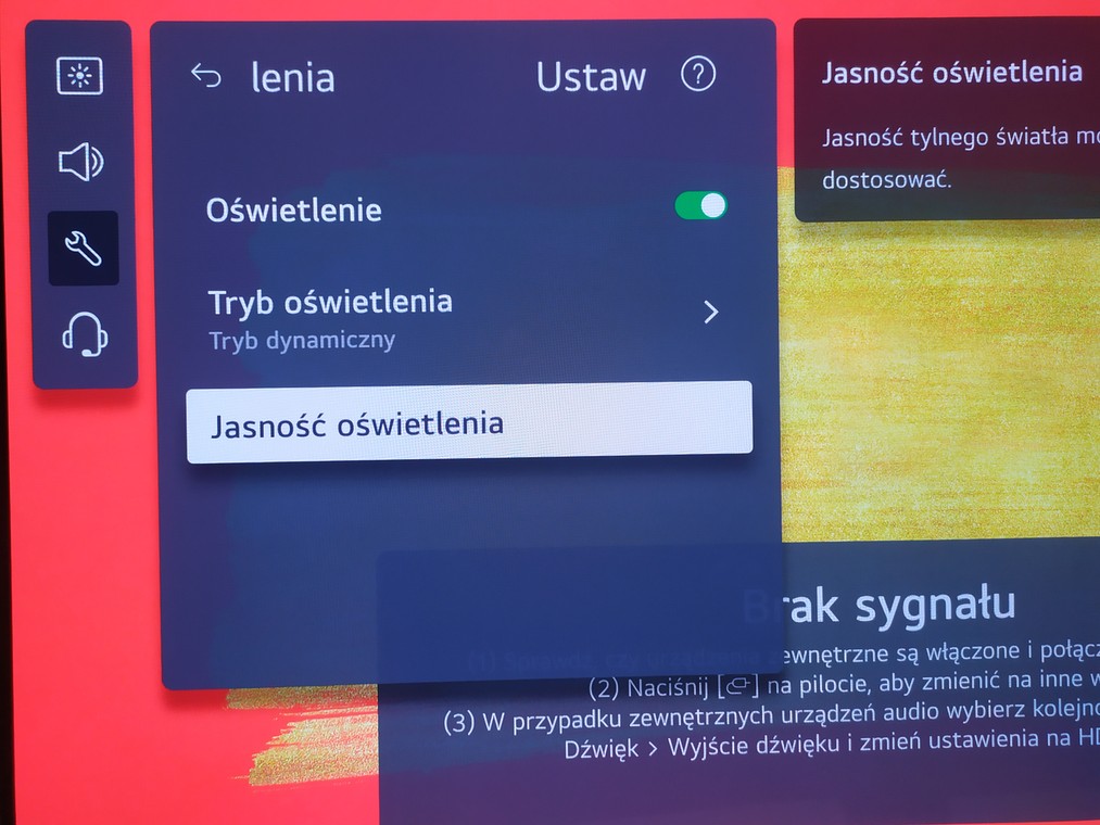 Test LG Flex. Kosmiczny monitor (telewizor) z elektrycznie zakrzywianym