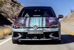 Zmodernizowany Volkswagen Golf z ChatemGPT. Te zmiany mają wystarczyć aż do 2030 r.