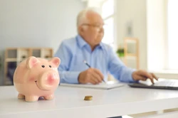 ZUS o emeryturach do 2500 zł: Składkę zdrowotną trzeba płacić w pełnej wysokości