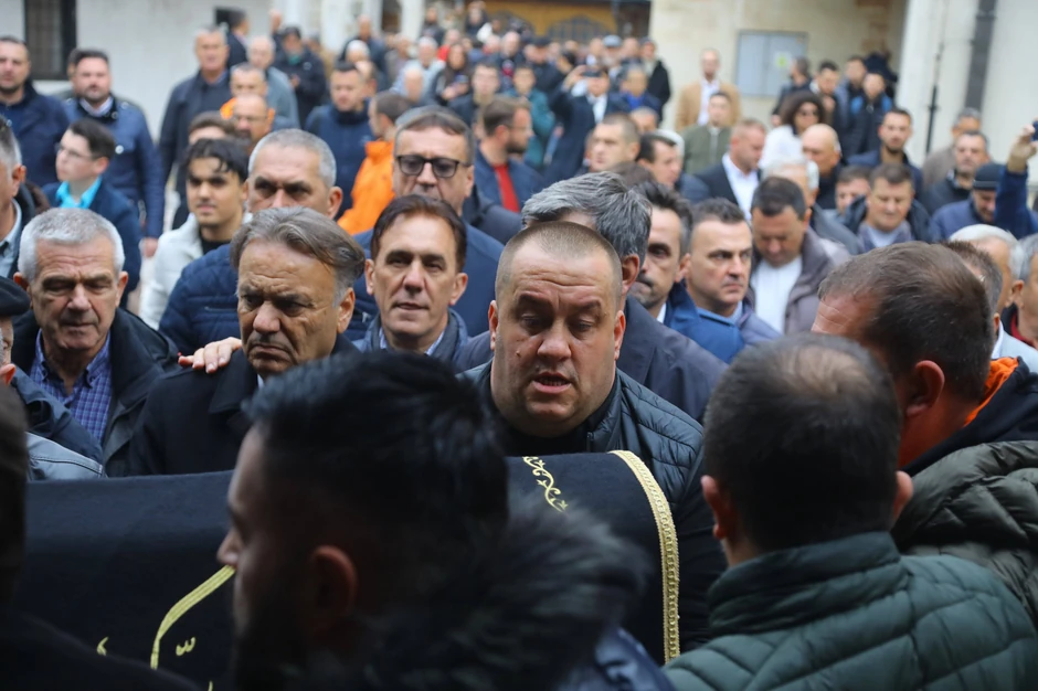 Poslednji ispraćaj Halidu Bešliću
