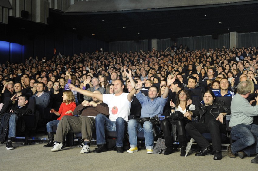 U publici su bili mladi i stari rokeri