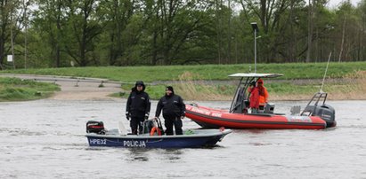 Ciało wyłowione z rzeki. To niestety Filip - jeden z zaginionych nastolatków.Gdzie jest Marek?