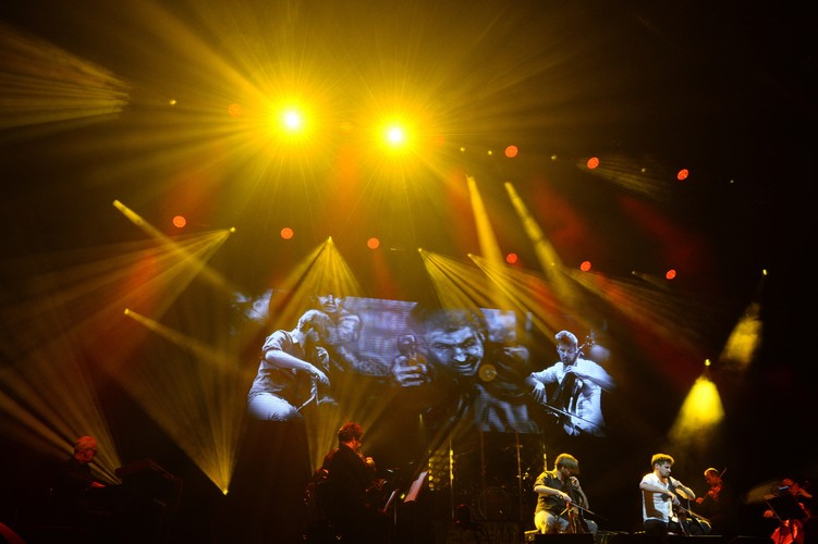 2 Celos zagrali na warszawskim Torwarze 20 listopada 2017 roku