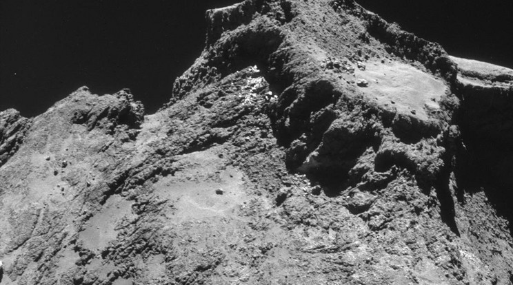 Száguldó üstökösön landolt a Rosetta