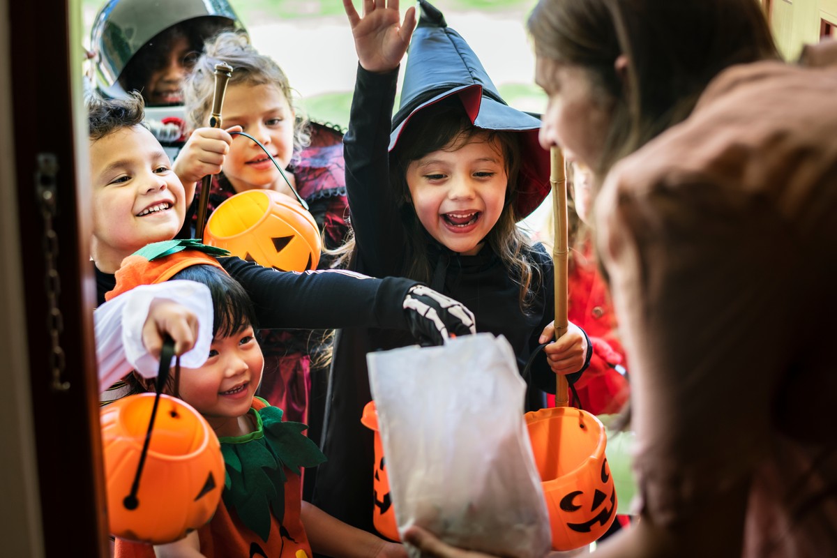 Jakie słodycze dać dzieciom na Halloween? Możliwości jest wiele