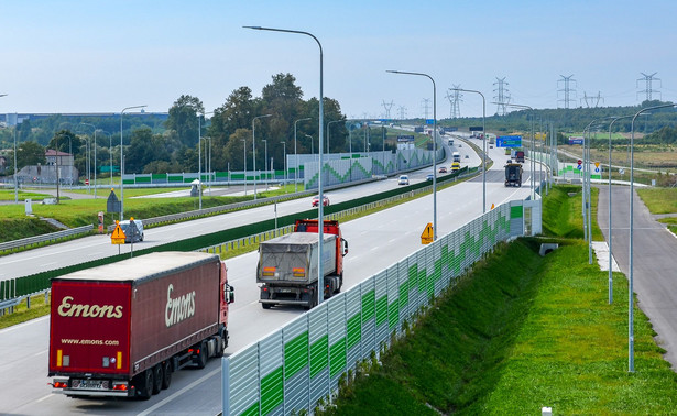 Sejm przyjął nowelę dot. likwidacji opłat dla aut osobowych na autostradach GDDKiA