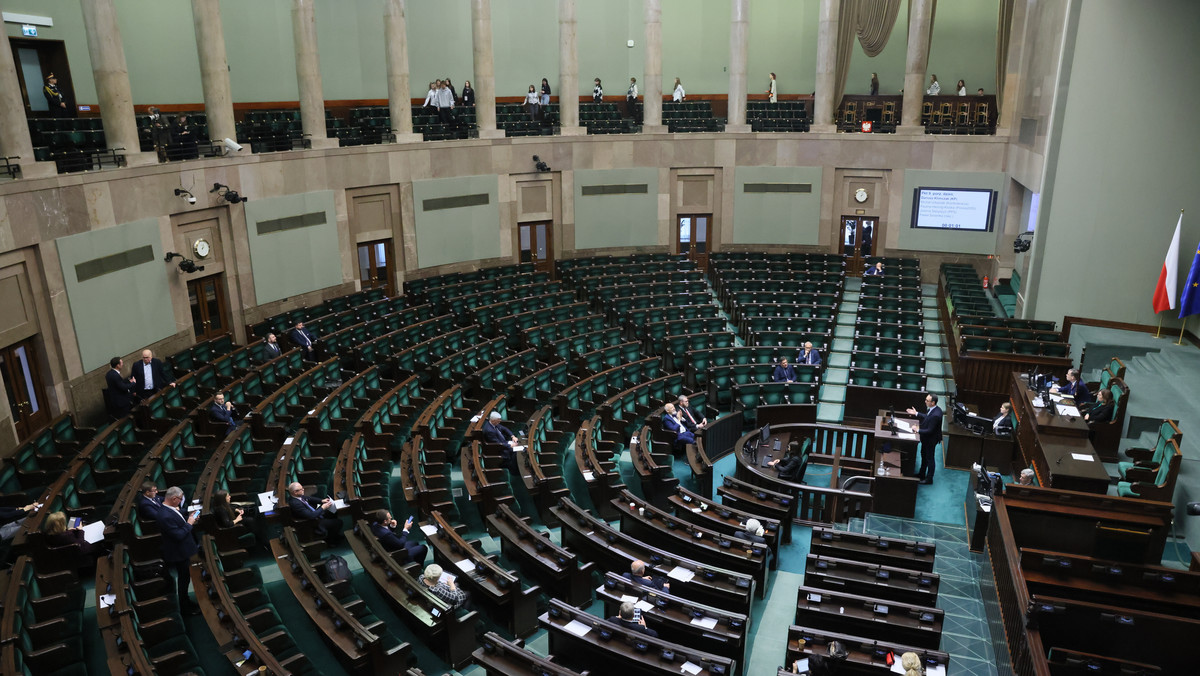 Kluczowy projekt ustawy dotyczący KPO już w Sejmie. Wiemy, kiedy zajmą się nim posłowie