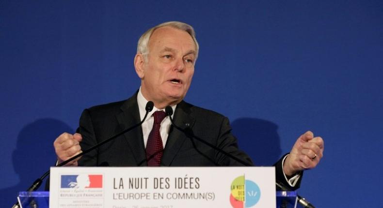 French Foreign Minister Jean-Marc Ayrault announces a project that aims to double the number of visas currently issued for Iran