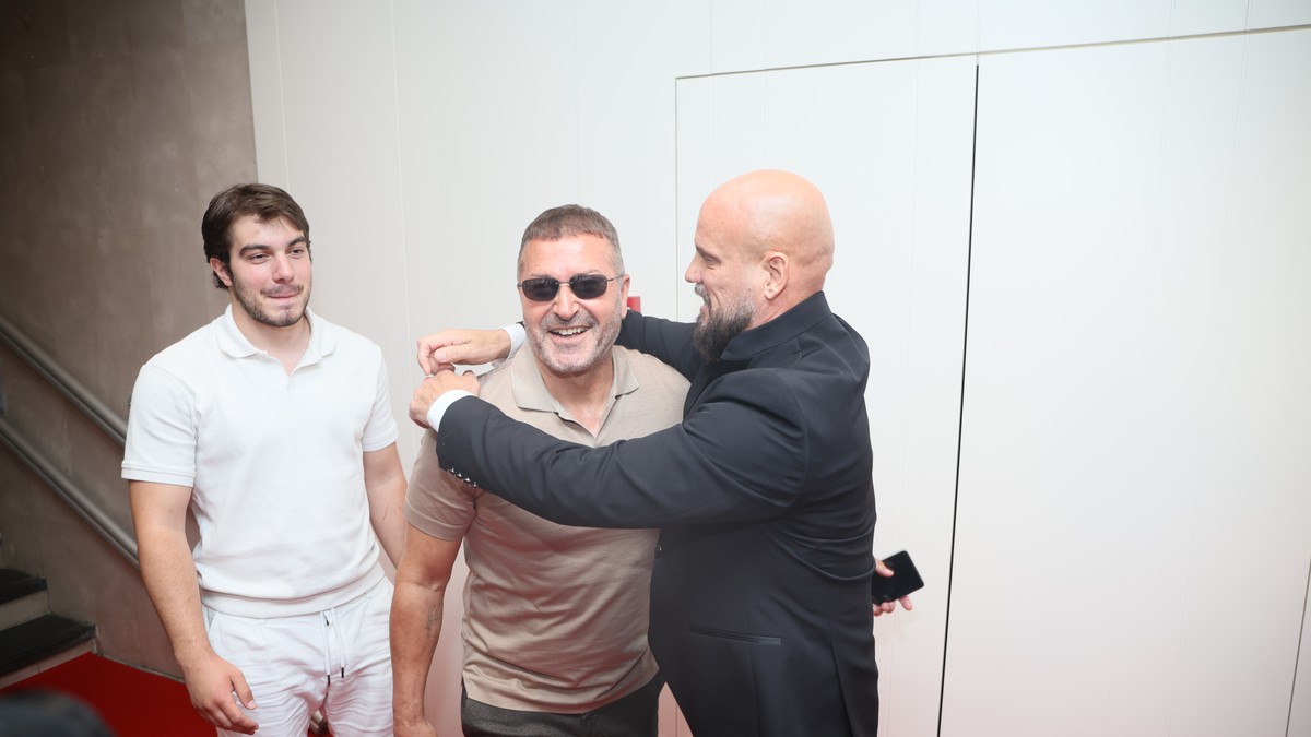 Đole Đogani sa sinom, Boban Rajović