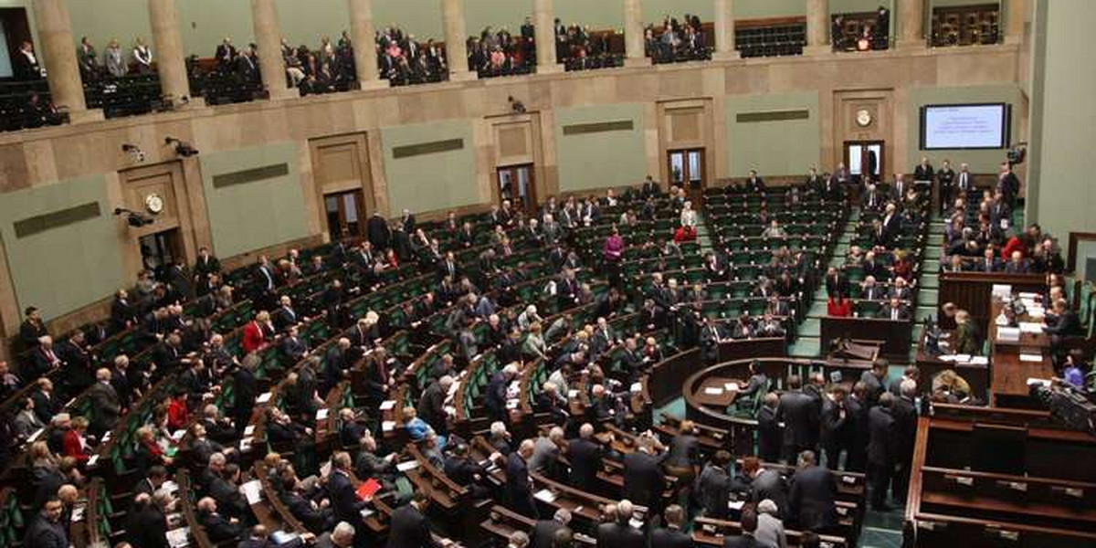 Sejm: Nie będzie zasiłku "drożyźnianego" na dziecko