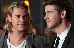 Trzej przystojni bracia Hemsworth razem na ekranie