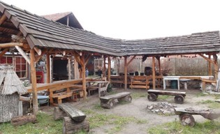 Skansen Rolny w Nadolicach Wielkich. Pachnący drewnem, chlebem i tradycją