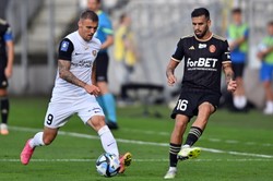 Puszcza lepsza w pojedynku beniaminków. Wygrana z ŁKS [WIDEO]