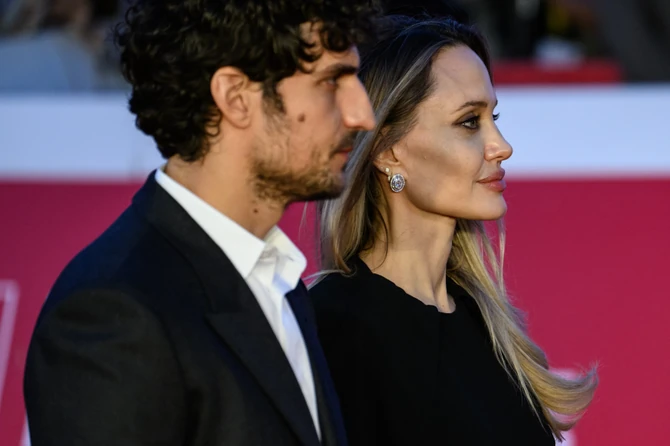 Anđelina Džoli i Luj Garel