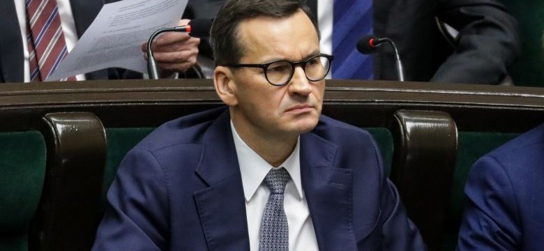 Mateusz Morawiecki podczas exposé w Sejmie. Ekspertka od mowy ciała: Widać, że był zestresowany