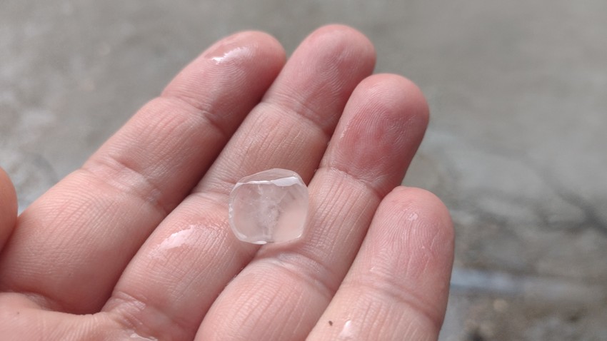 Nevreme donosi i grad